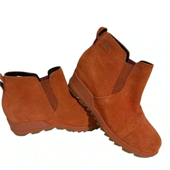 Sorel Red Suede Ankle Boots Size 5 - Picture 4 of 5